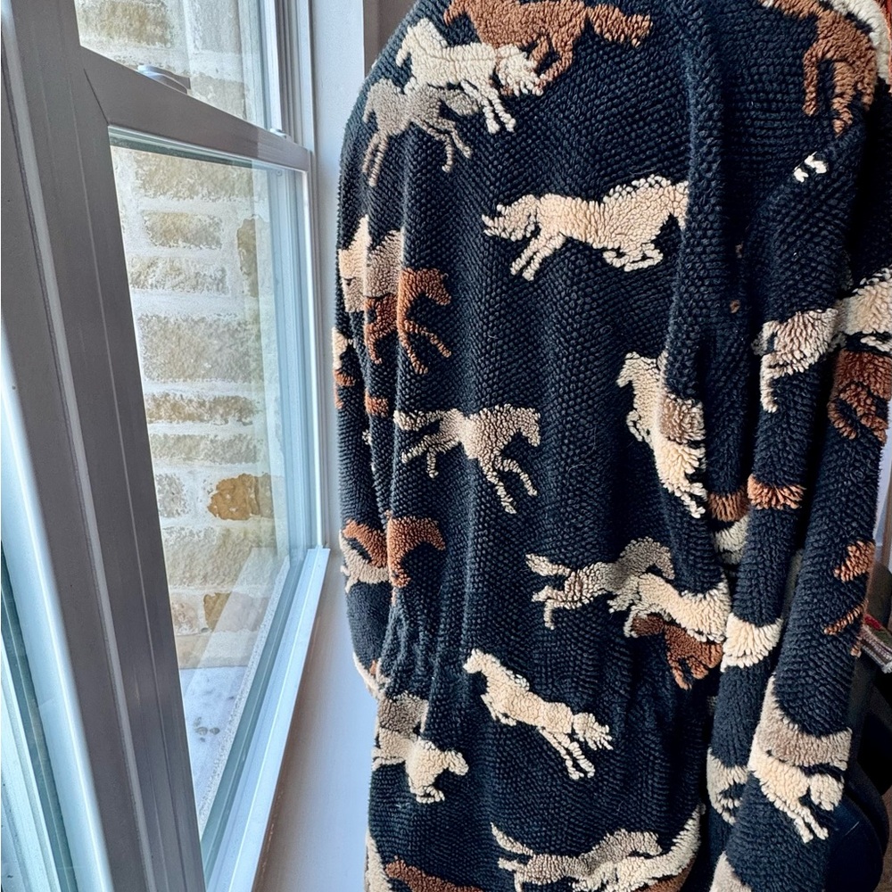 Tsunami Canada Horse Patterned Fleece Jacket VTG - Picture 2 of 8